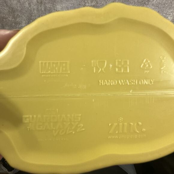 Marvel Guardians of the Galaxy Vol 2 Groot Popcorn Bucket Theater Exclusive - Picture 4 of 4